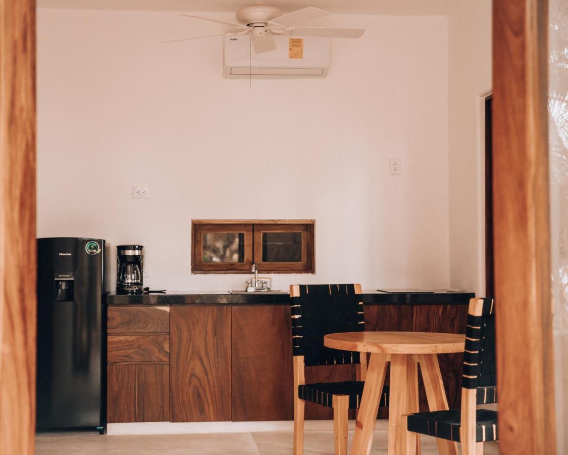 ホテル Casa Kuaa Brisas de Zicatela エクステリア 写真