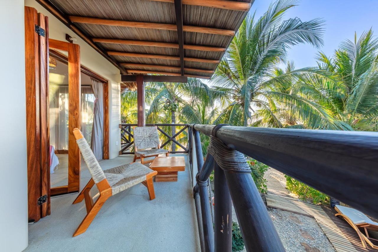 ホテル Casa Kuaa Brisas de Zicatela エクステリア 写真