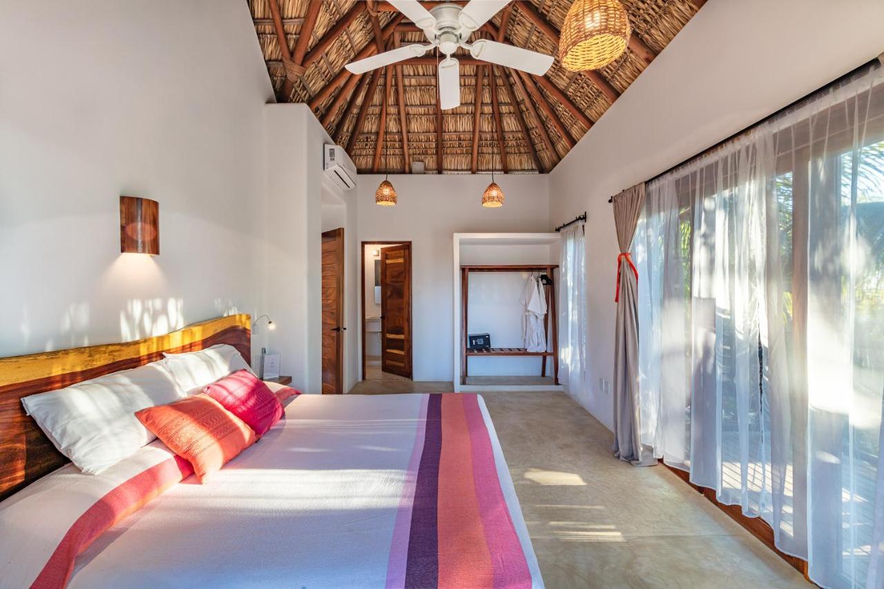 ホテル Casa Kuaa Brisas de Zicatela エクステリア 写真
