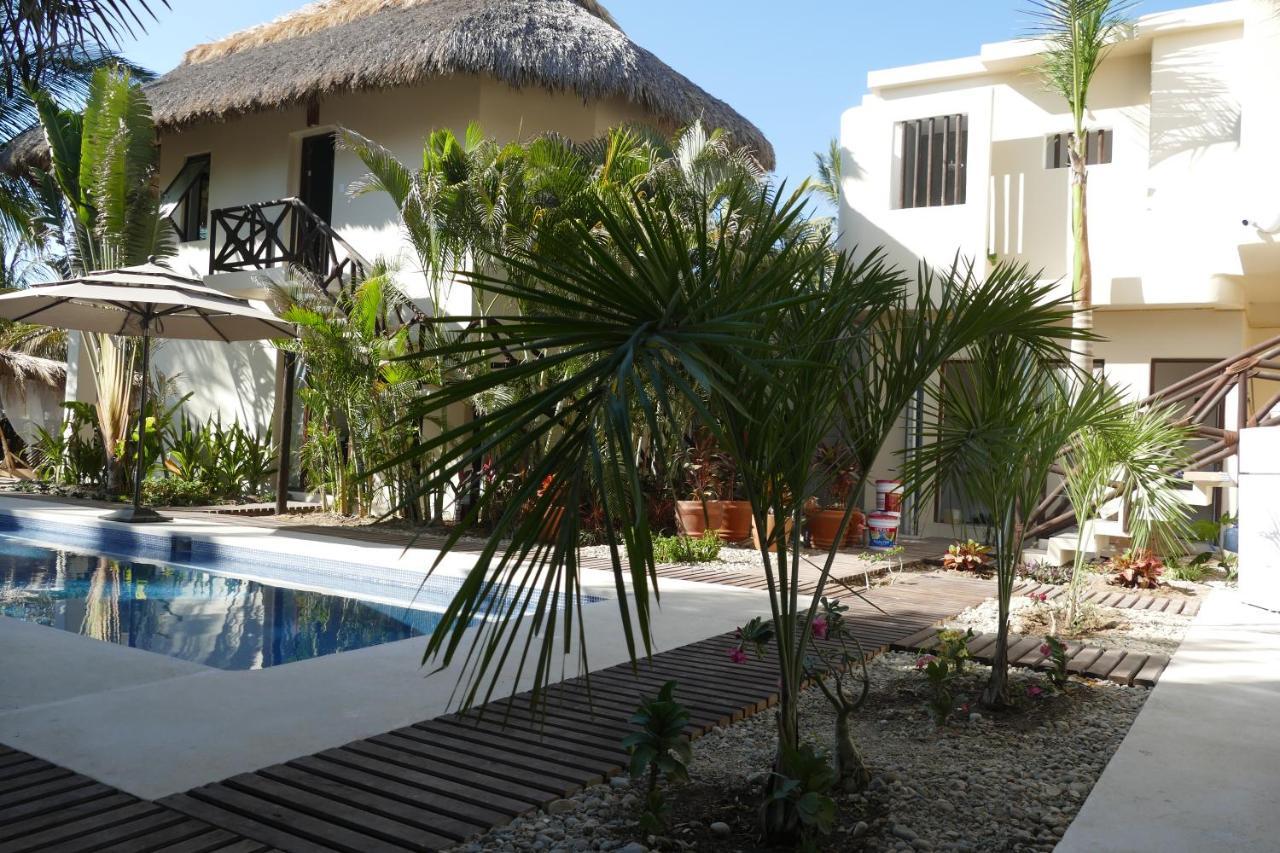 ホテル Casa Kuaa Brisas de Zicatela エクステリア 写真