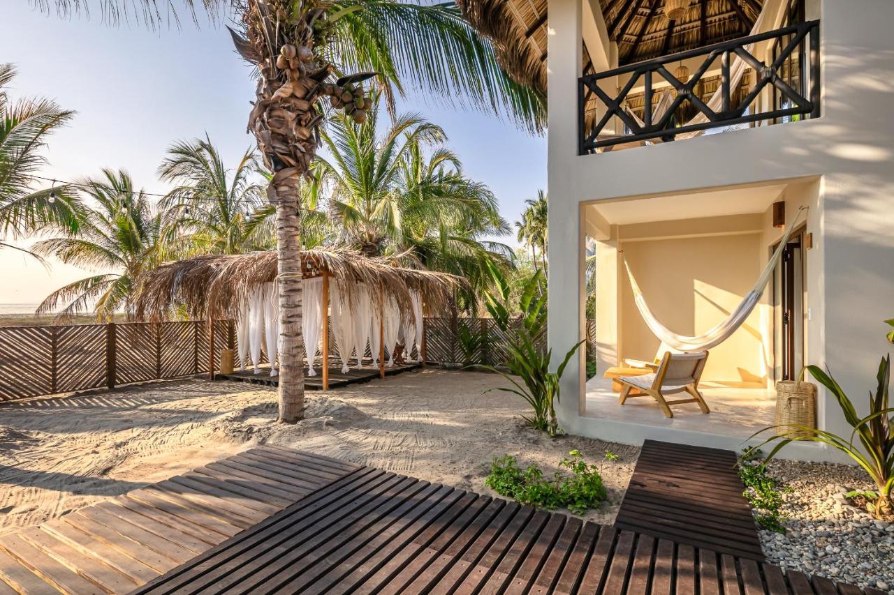ホテル Casa Kuaa Brisas de Zicatela エクステリア 写真