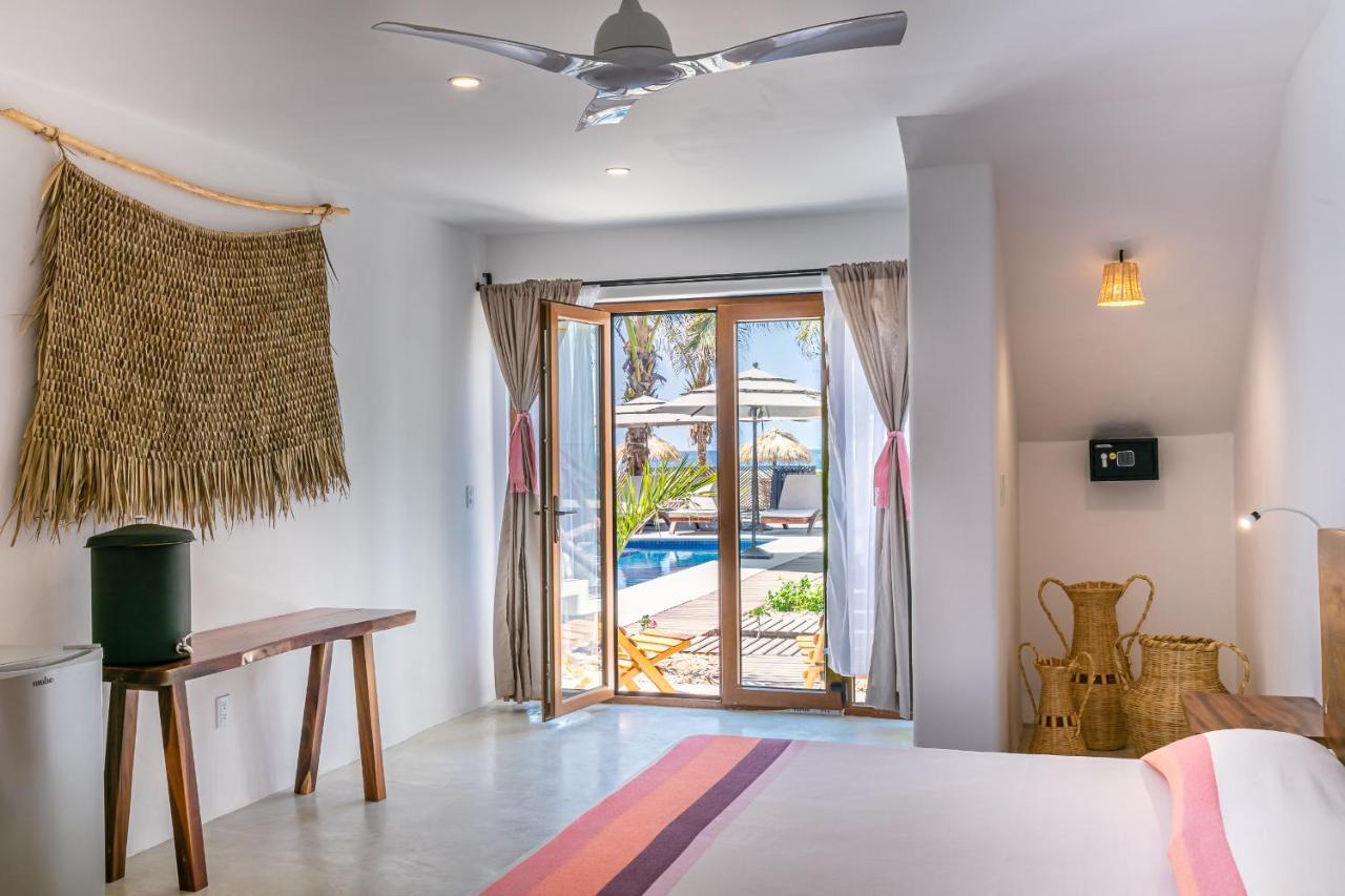 ホテル Casa Kuaa Brisas de Zicatela エクステリア 写真